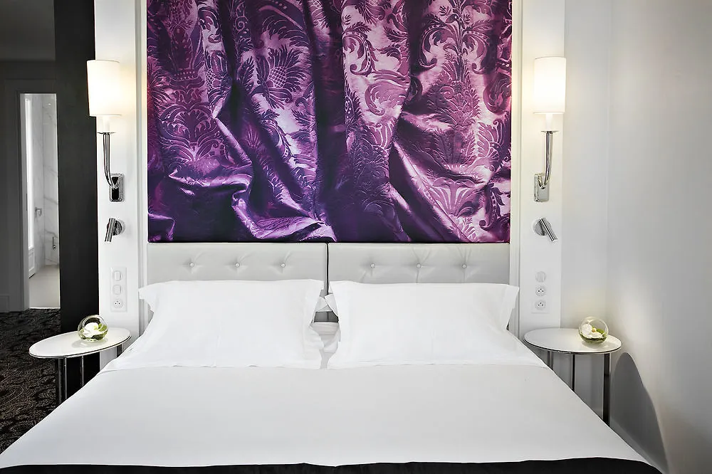**** Hotel La Villa Haussmann Paris France